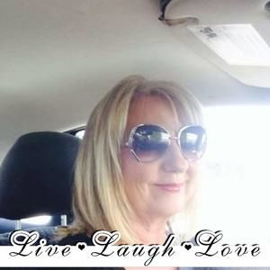 Meet your Posher, Tina